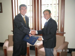 20060120-0000_a0001.jpg